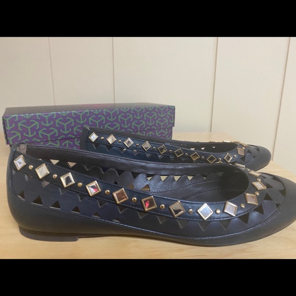 Tory Burch Navy Ballerina with studs. Size US:7 - Picture 4 of 7
